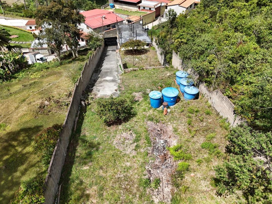 HERMOSA CASA UBICADA EN EL JUNQUITO ANTES DEL PUEBLO  - 9