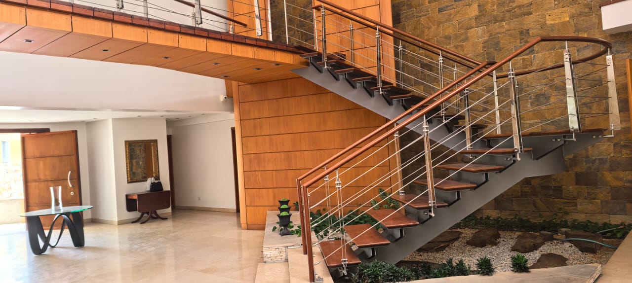 Exclusiva y Hermosa  Casa en Los Chorros  - 6