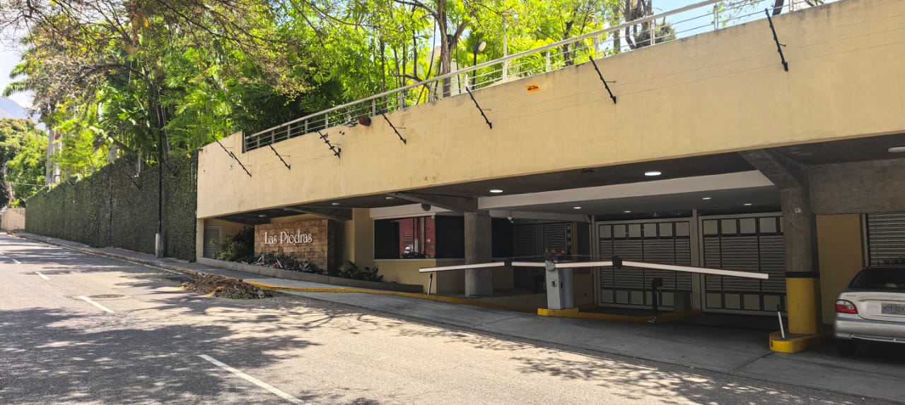 Exclusiva y Hermosa  Casa en Los Chorros  - 23