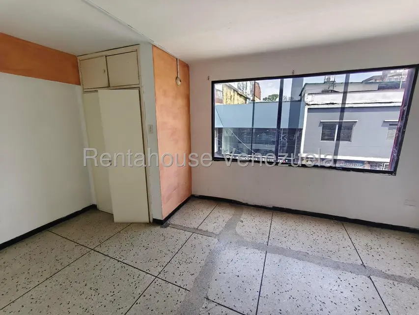 Comercial (Oficina) en Alquiler en Centro, Portuguesa - 6