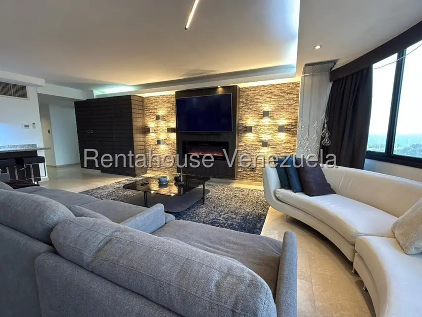 Apartamento (1 Nivel) en Alquiler en Avenida El Milagro, Zulia - 5