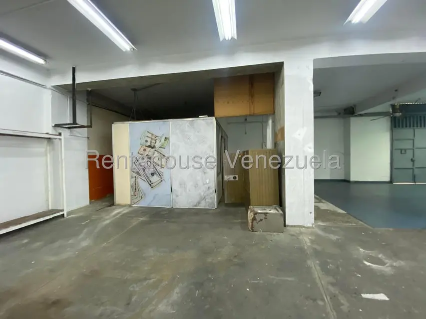 Comercial (Local Comercial) en Venta en El Marques, Distrito Metropolitano - 17
