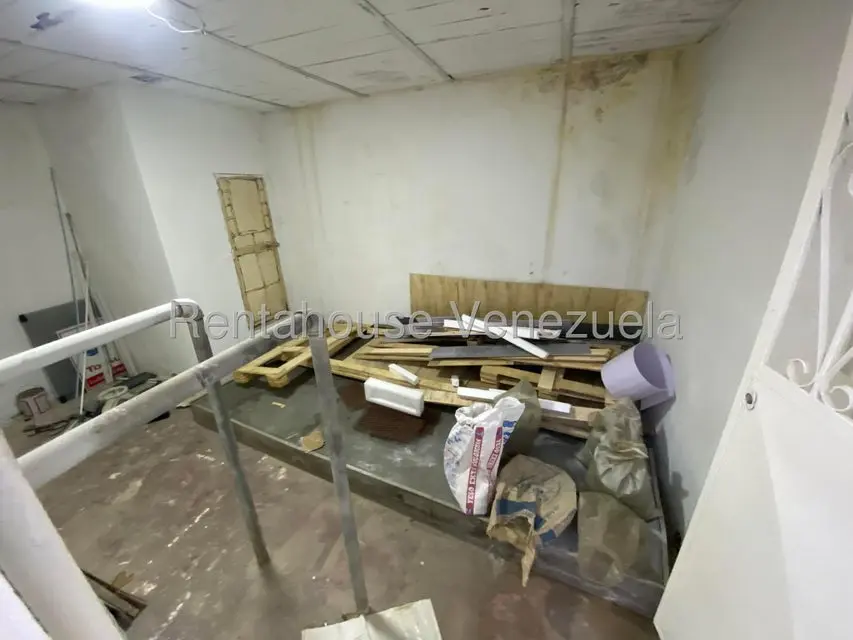 Comercial (Local Comercial) en Venta en El Marques, Distrito Metropolitano - 31