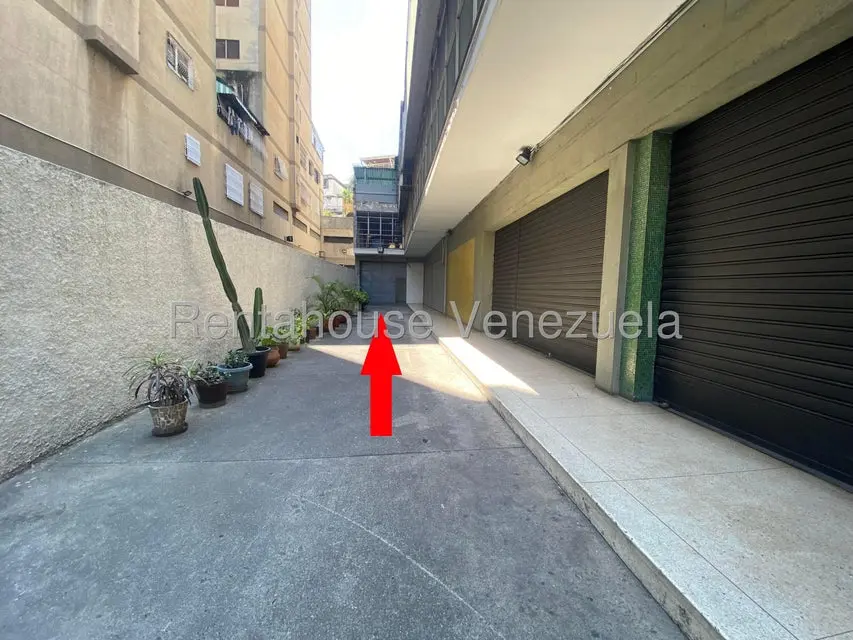 Comercial (Local Comercial) en Venta en El Marques, Distrito Metropolitano - 34