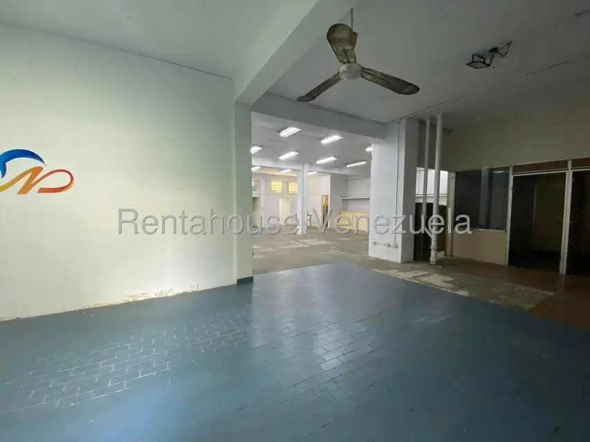 Comercial (Local Comercial) en Venta en El Marques, Distrito Metropolitano - 7
