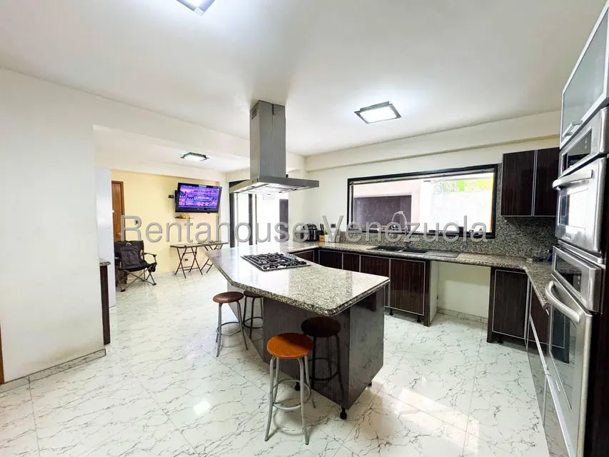Casa (Duplex) en Venta en Los Naranjos del Cafetal, Distrito Metropolitano - 14