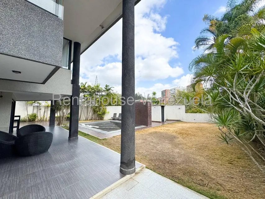 Casa (Duplex) en Venta en Los Naranjos del Cafetal, Distrito Metropolitano - 26
