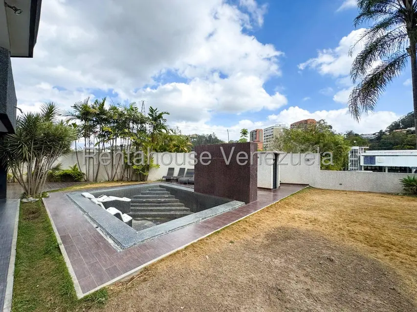 Casa (Duplex) en Venta en Los Naranjos del Cafetal, Distrito Metropolitano - 27