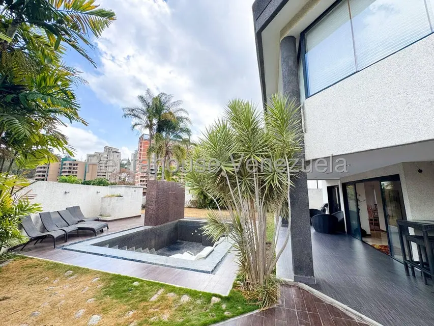Casa (Duplex) en Venta en Los Naranjos del Cafetal, Distrito Metropolitano - 31