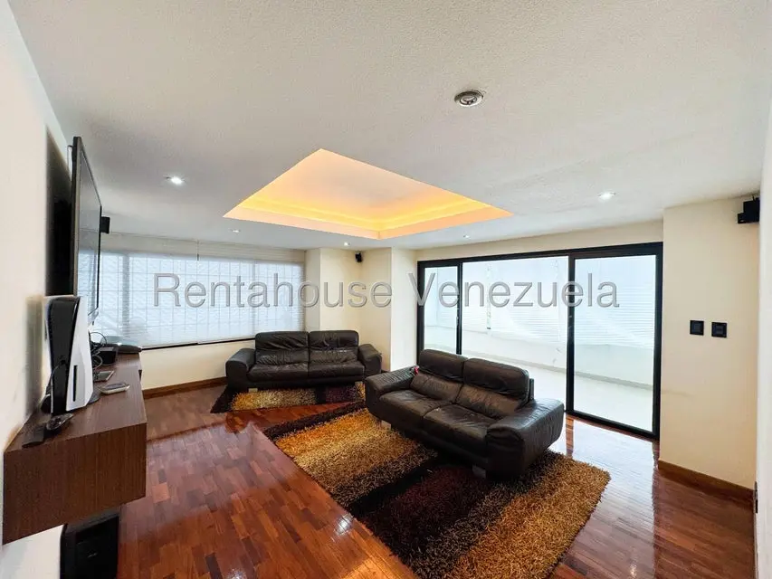Casa (Duplex) en Venta en Los Naranjos del Cafetal, Distrito Metropolitano - 39