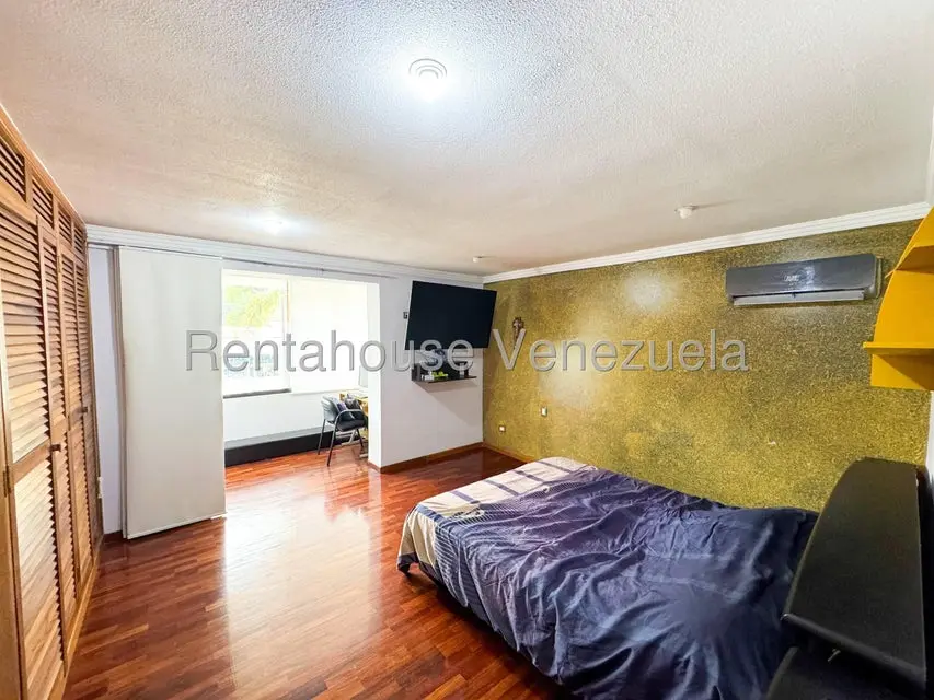 Casa (Duplex) en Venta en Los Naranjos del Cafetal, Distrito Metropolitano - 45