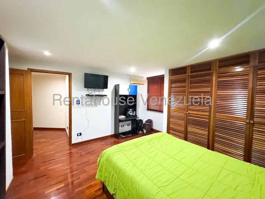 Casa (Duplex) en Venta en Los Naranjos del Cafetal, Distrito Metropolitano - 54