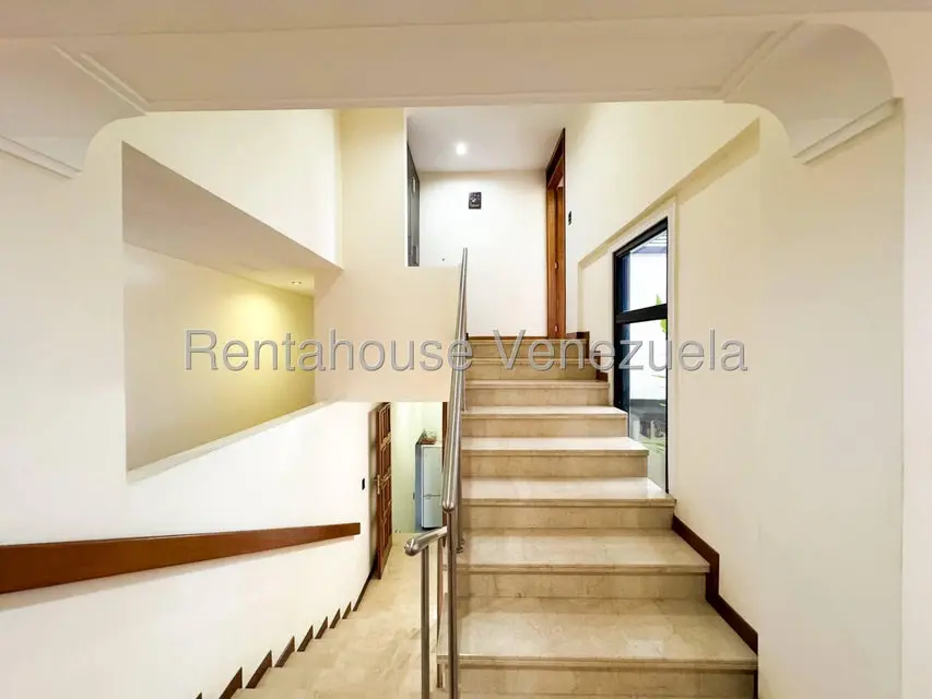 Casa (Duplex) en Venta en Los Naranjos del Cafetal, Distrito Metropolitano - 59