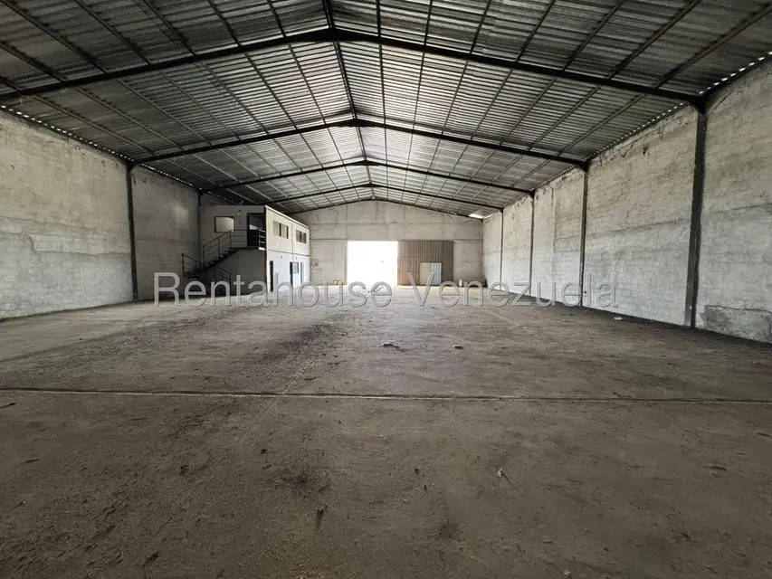 Comercial (Galpon - Deposito) en Alquiler en Miraflores, Portuguesa - 16