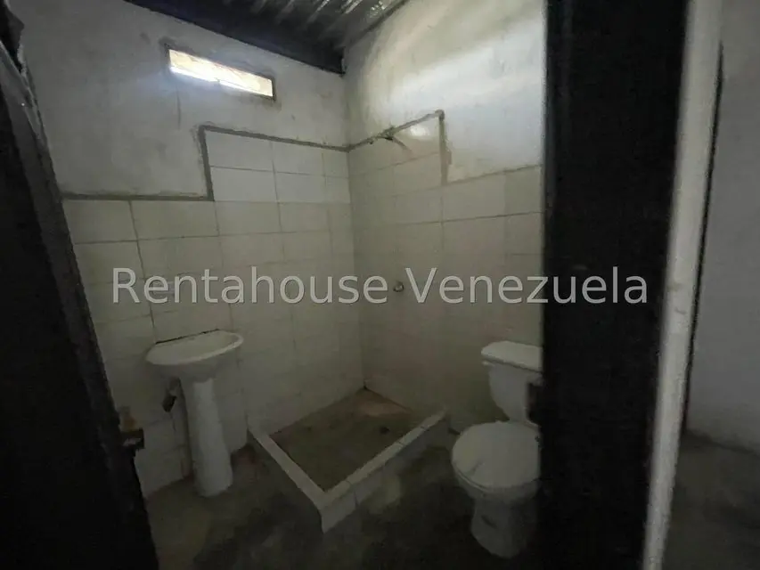 Comercial (Galpon - Deposito) en Alquiler en Miraflores, Portuguesa - 9