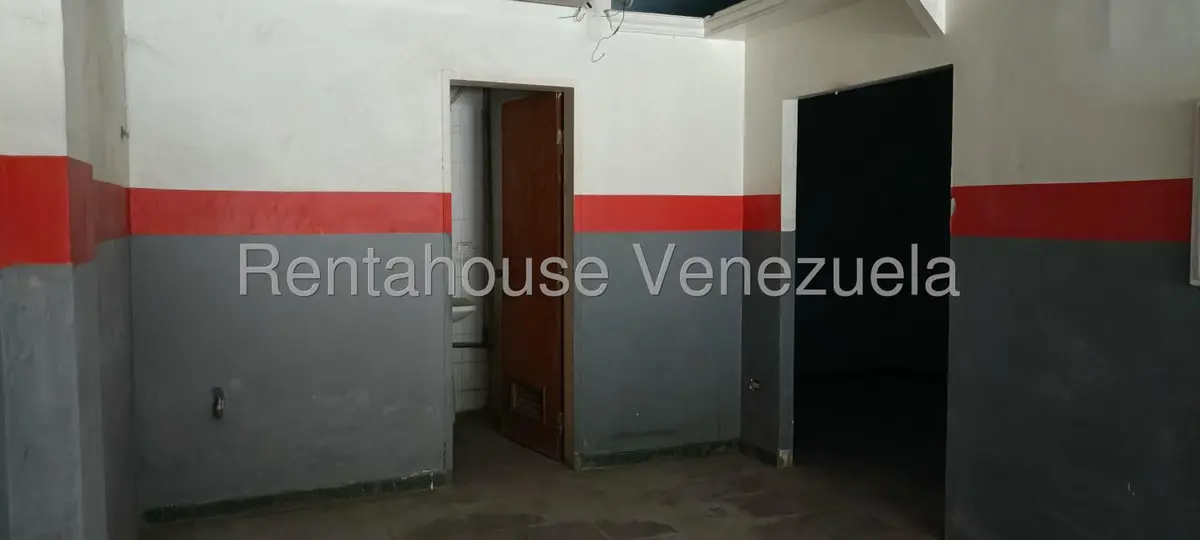 Comercial (Local Comercial) en Venta en Sector Sucua, Miranda - 23