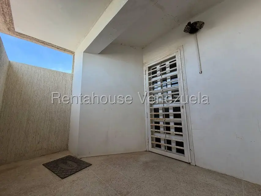 Apartamento (1 Nivel) en Venta en Circunvalacion Dos, Zulia - 14