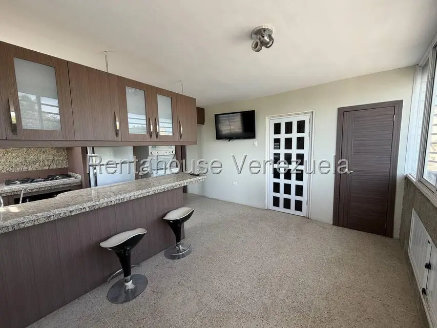 Apartamento (1 Nivel) en Venta en Circunvalacion Dos, Zulia - 5