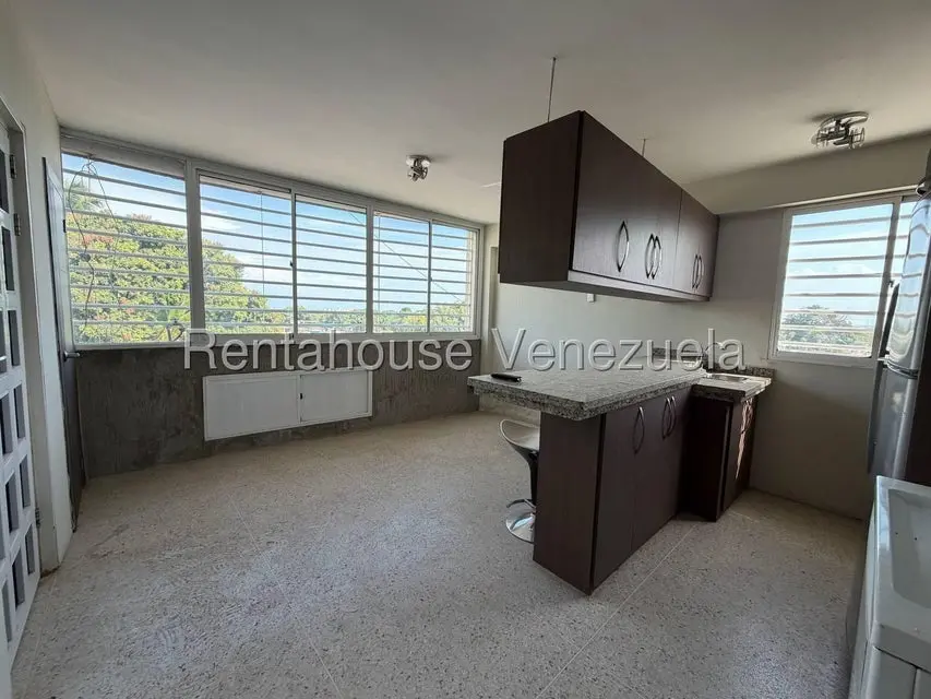 Apartamento (1 Nivel) en Venta en Circunvalacion Dos, Zulia - 6