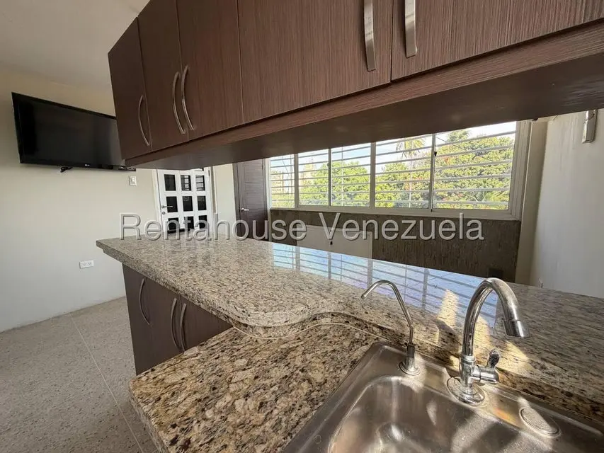 Apartamento (1 Nivel) en Venta en Circunvalacion Dos, Zulia - 10