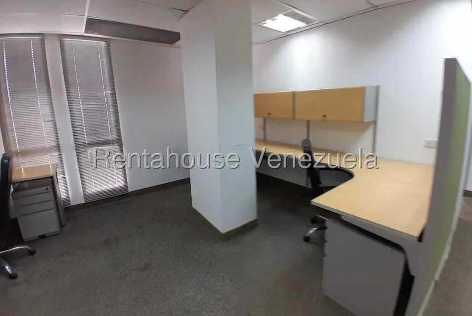 Comercial (Oficina) en Alquiler en 5 de Julio, Zulia - 11