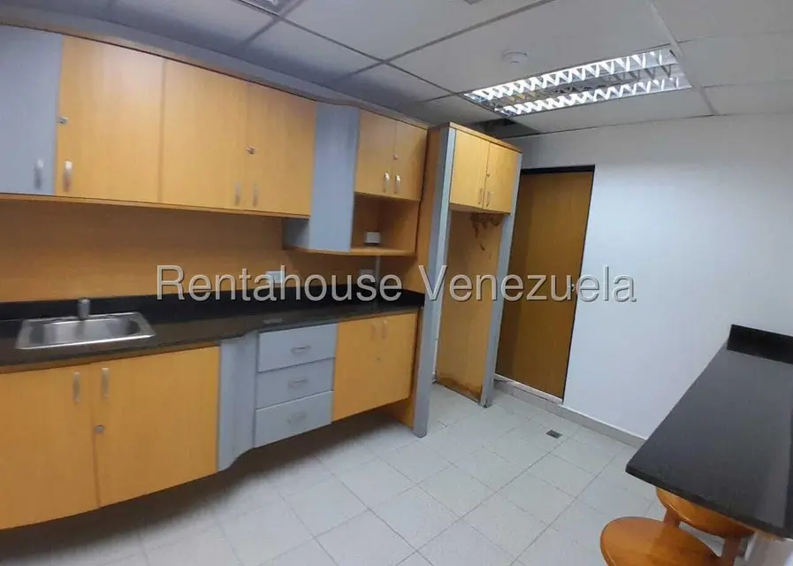 Comercial (Oficina) en Alquiler en 5 de Julio, Zulia - 16