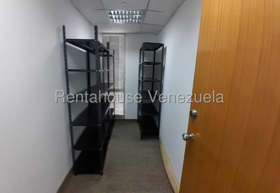 Comercial (Oficina) en Alquiler en 5 de Julio, Zulia - 19