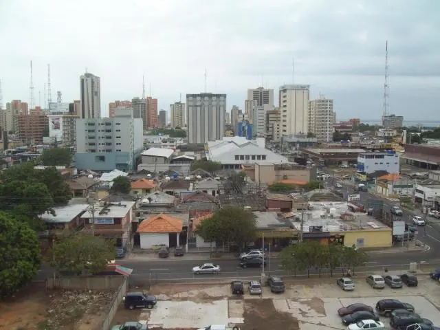 Comercial (Oficina) en Alquiler en 5 de Julio, Zulia - 28