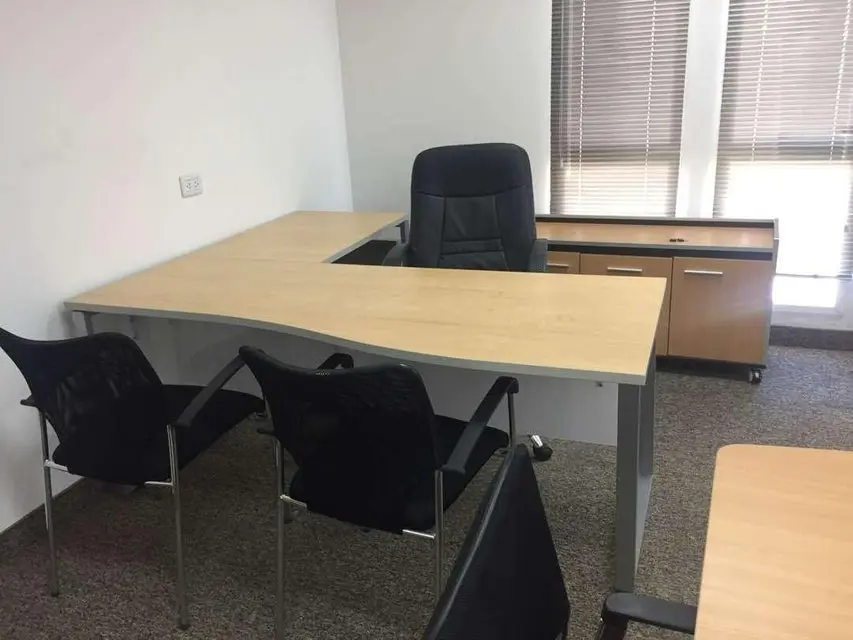 Comercial (Oficina) en Alquiler en 5 de Julio, Zulia - 4