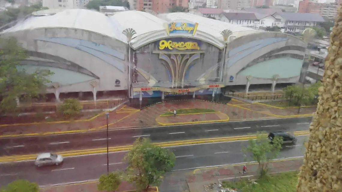 Comercial (Oficina) en Alquiler en 5 de Julio, Zulia - 31