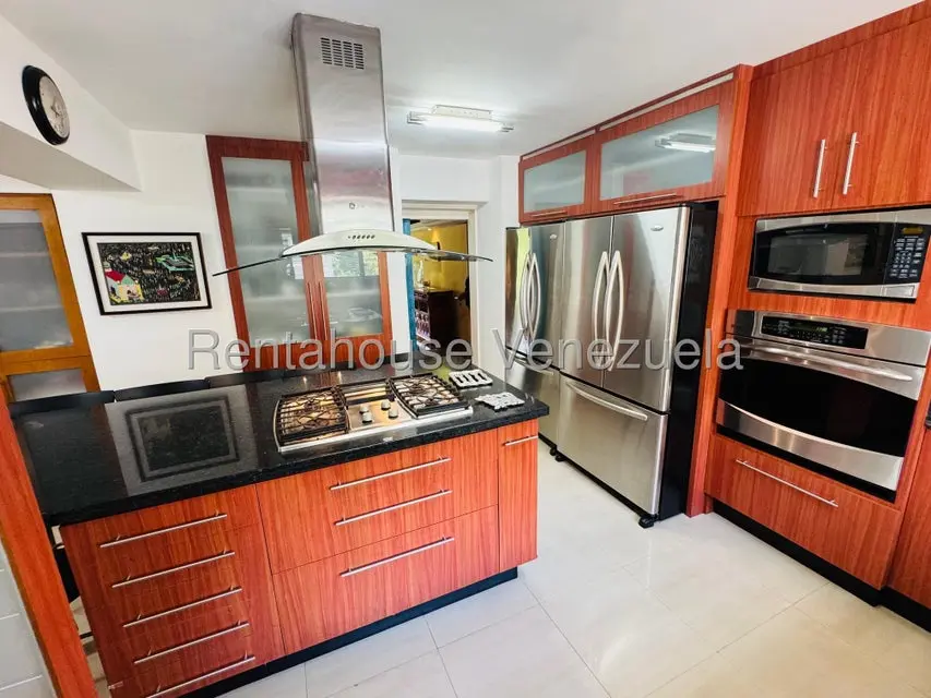 Apartamento (1 Nivel) en Venta en Los Naranjos del Cafetal, Distrito Metropolitano - 2