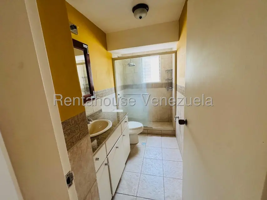 Apartamento (1 Nivel) en Venta en Los Naranjos del Cafetal, Distrito Metropolitano - 12