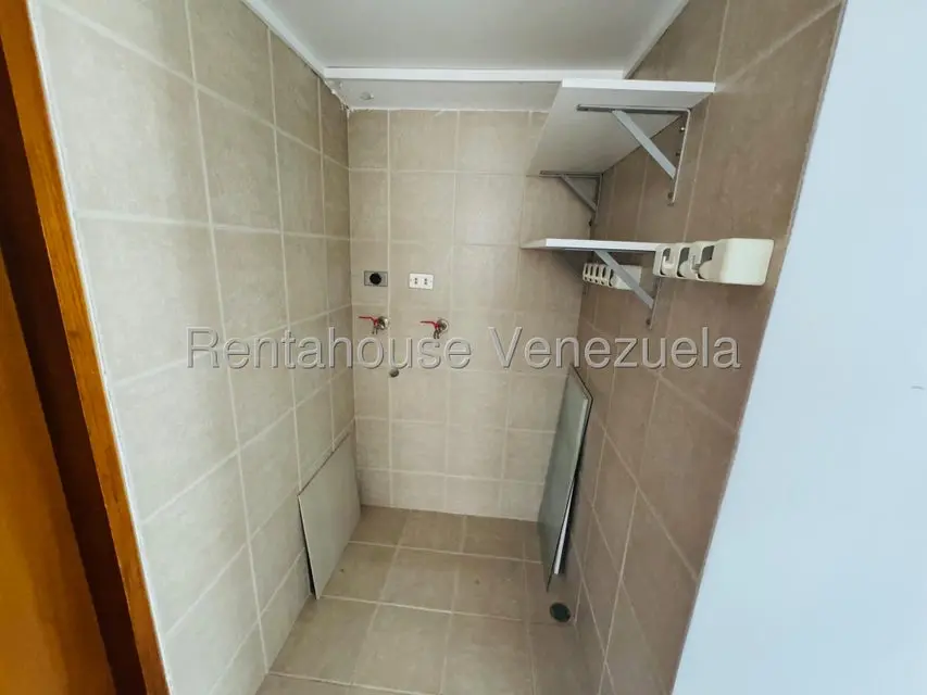 Apartamento (1 Nivel) en Venta en Los Naranjos del Cafetal, Distrito Metropolitano - 15