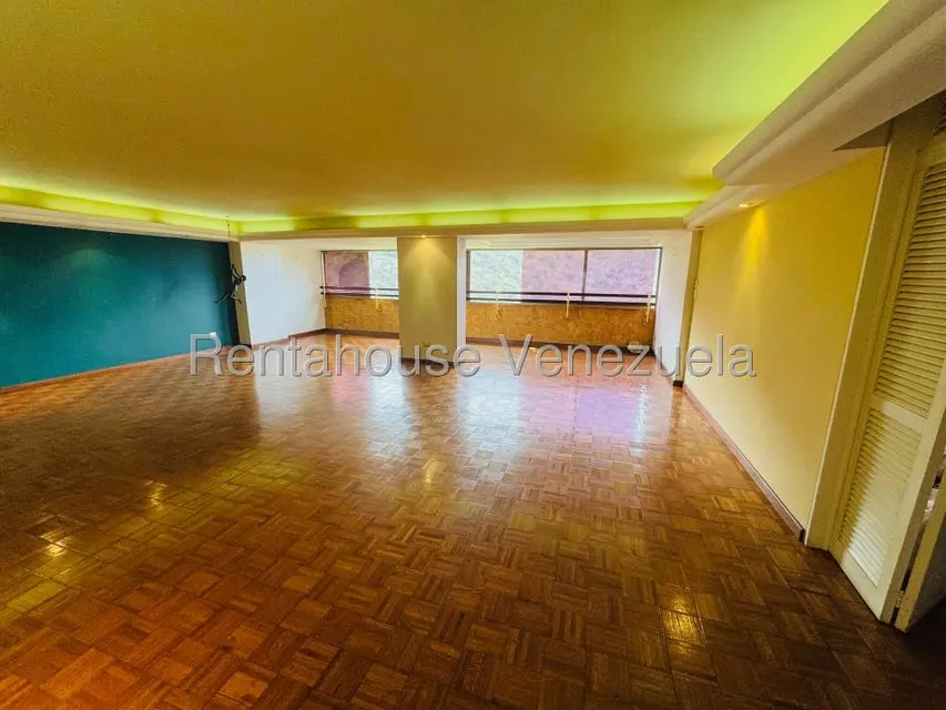 Apartamento (1 Nivel) en Venta en Los Naranjos del Cafetal, Distrito Metropolitano - 4