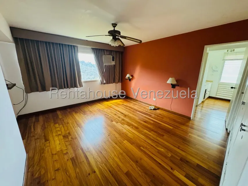 Apartamento (1 Nivel) en Venta en Los Naranjos del Cafetal, Distrito Metropolitano - 6