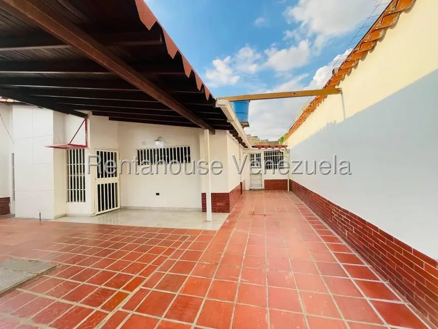 Casa (1 Nivel) en Venta en Conjunto Residencial Isaac Olivera, Aragua - 2