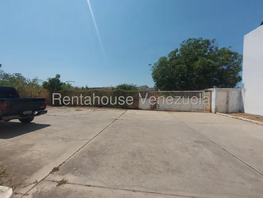 Terreno (Residencial) en Venta en Cristobal Colon, Zulia - 2