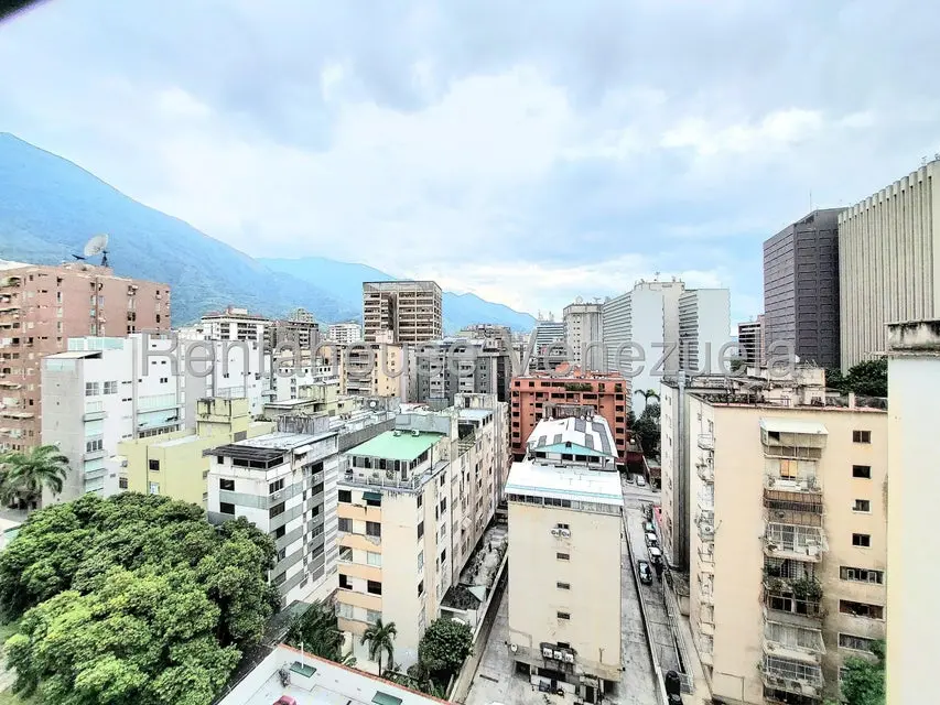 Apartamento (1 Nivel) en Alquiler en Altamira, Distrito Metropolitano - 20