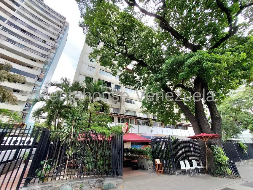 Apartamento (1 Nivel) en Alquiler en Altamira, Distrito Metropolitano - 39