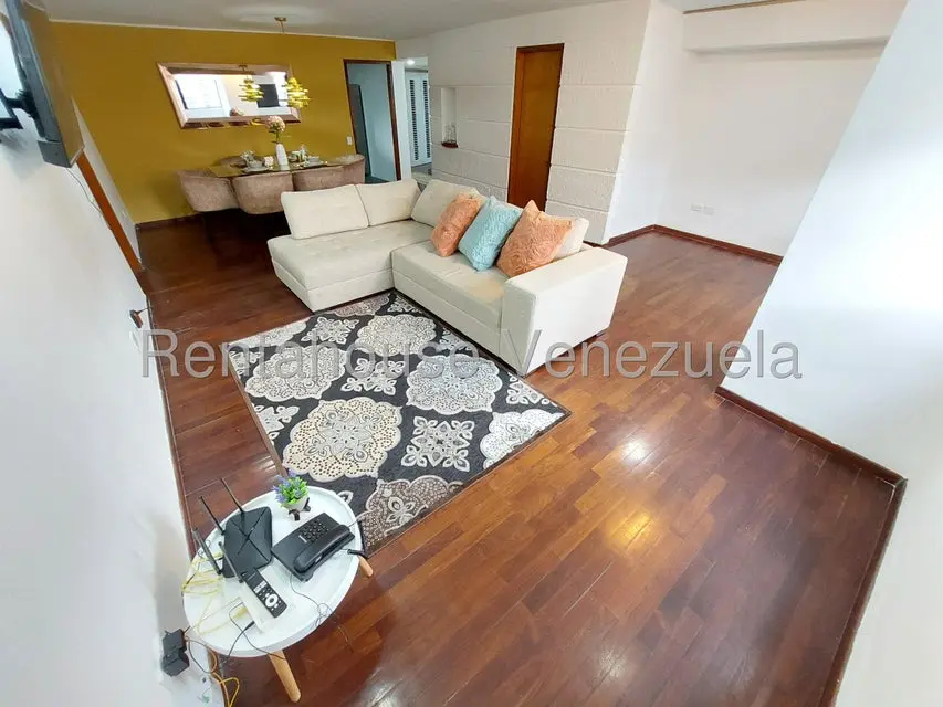 Apartamento (1 Nivel) en Alquiler en Altamira, Distrito Metropolitano - 6