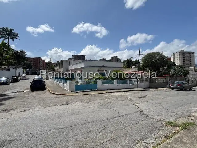 Casa (Colonial) en Alquiler en Los Chorros, Distrito Metropolitano - 10