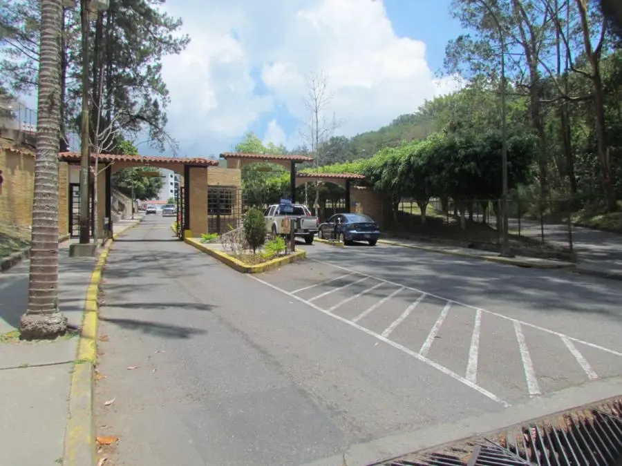 Apartamento en Venta en San Antonio de Los Altos Urbanización Las Salias - 28