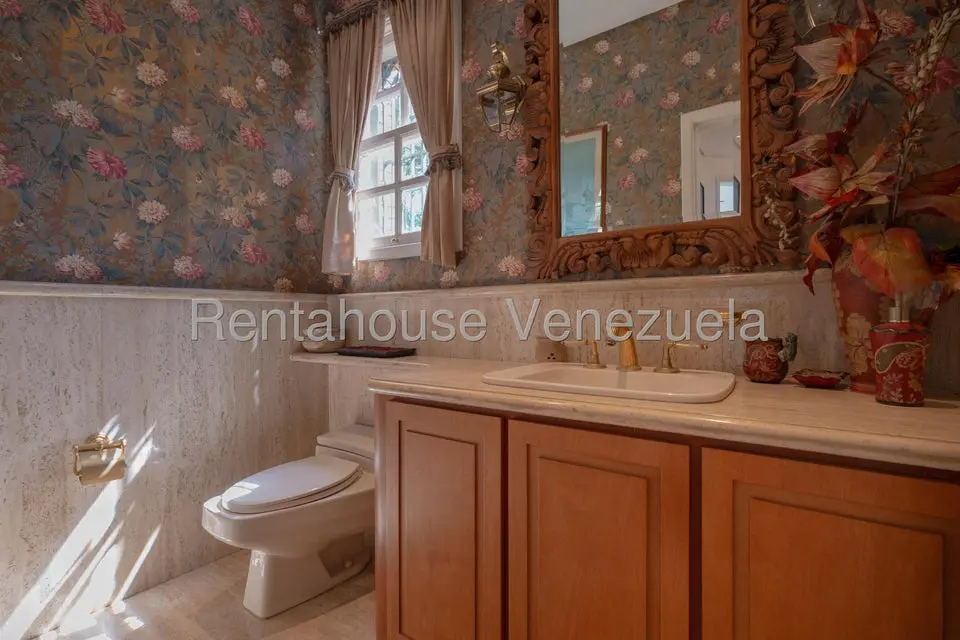 Casa (Contemporaneo) en Venta en Los Chorros, Distrito Metropolitano - 15