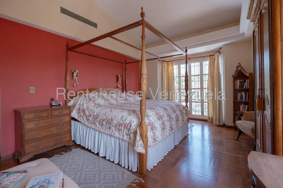 Casa (Contemporaneo) en Venta en Los Chorros, Distrito Metropolitano - 21