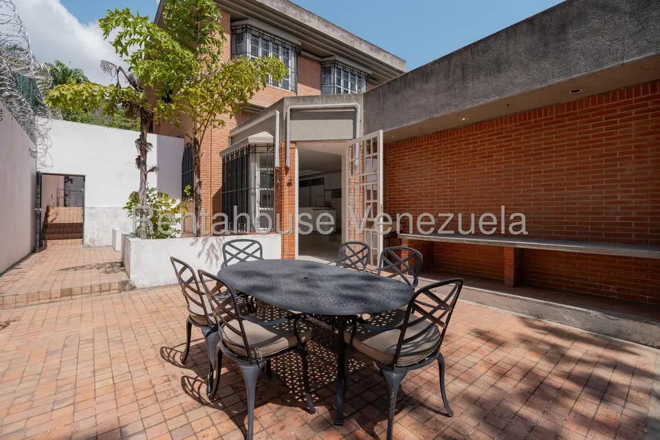 Casa (Contemporaneo) en Venta en Los Chorros, Distrito Metropolitano - 31