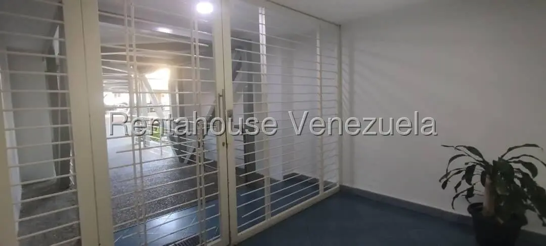 Apartamento (1 Nivel) en Alquiler en El Encantado, Distrito Metropolitano - 12