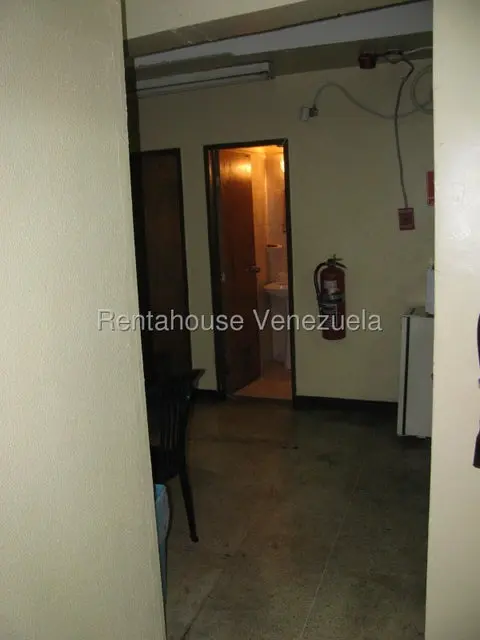 Comercial (Local Comercial) en Alquiler en Chacaito, Distrito Metropolitano - 2