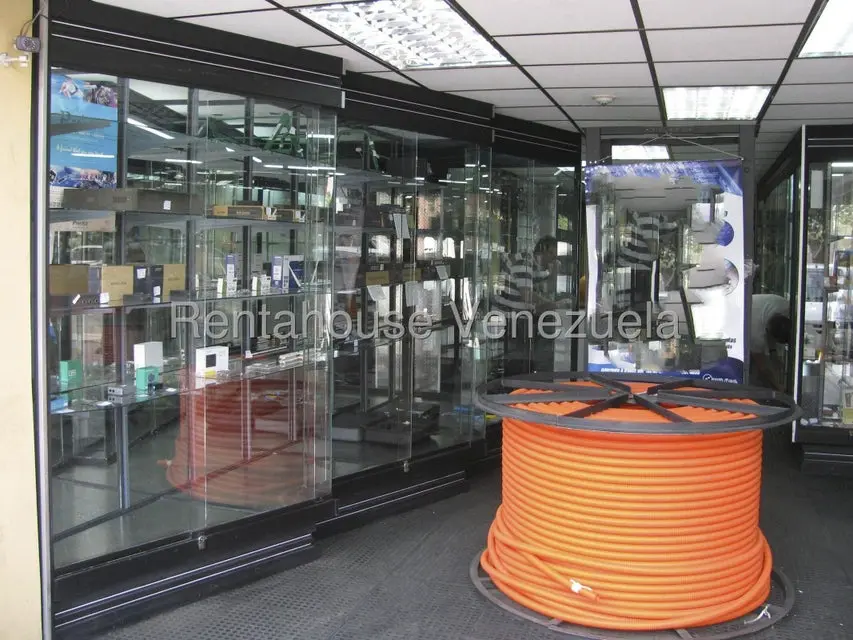 Comercial (Local Comercial) en Alquiler en Chacaito, Distrito Metropolitano - 8