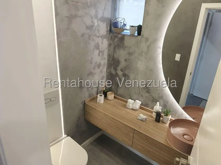 Apartamento (1 Nivel) en Venta en Solar del Hatillo, Distrito Metropolitano - 12