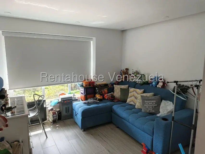 Apartamento (1 Nivel) en Venta en Solar del Hatillo, Distrito Metropolitano - 20